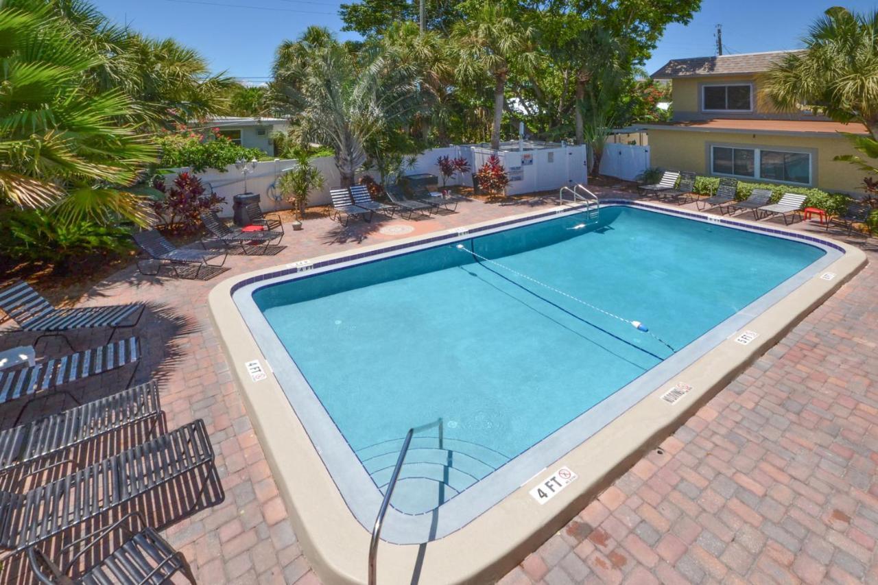 Appartement Waves 18 à St. Pete Beach Extérieur photo